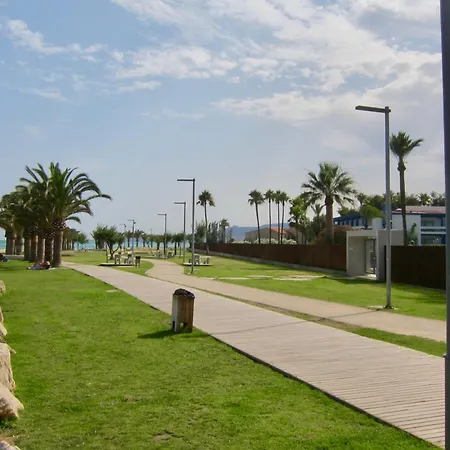 Atico-duplex Con Vistas Al Mar En Apartamento