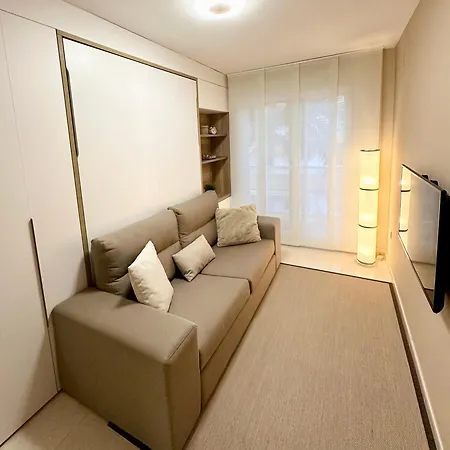 Atico-duplex Con Vistas Al Mar En