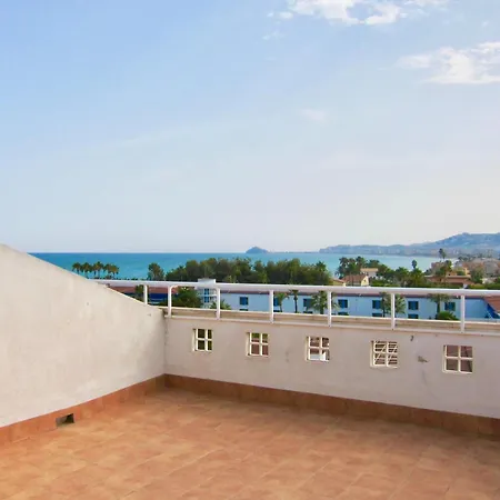 Atico-duplex Con Vistas Al Mar En